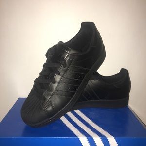 ADIDAS Superstar Shoes